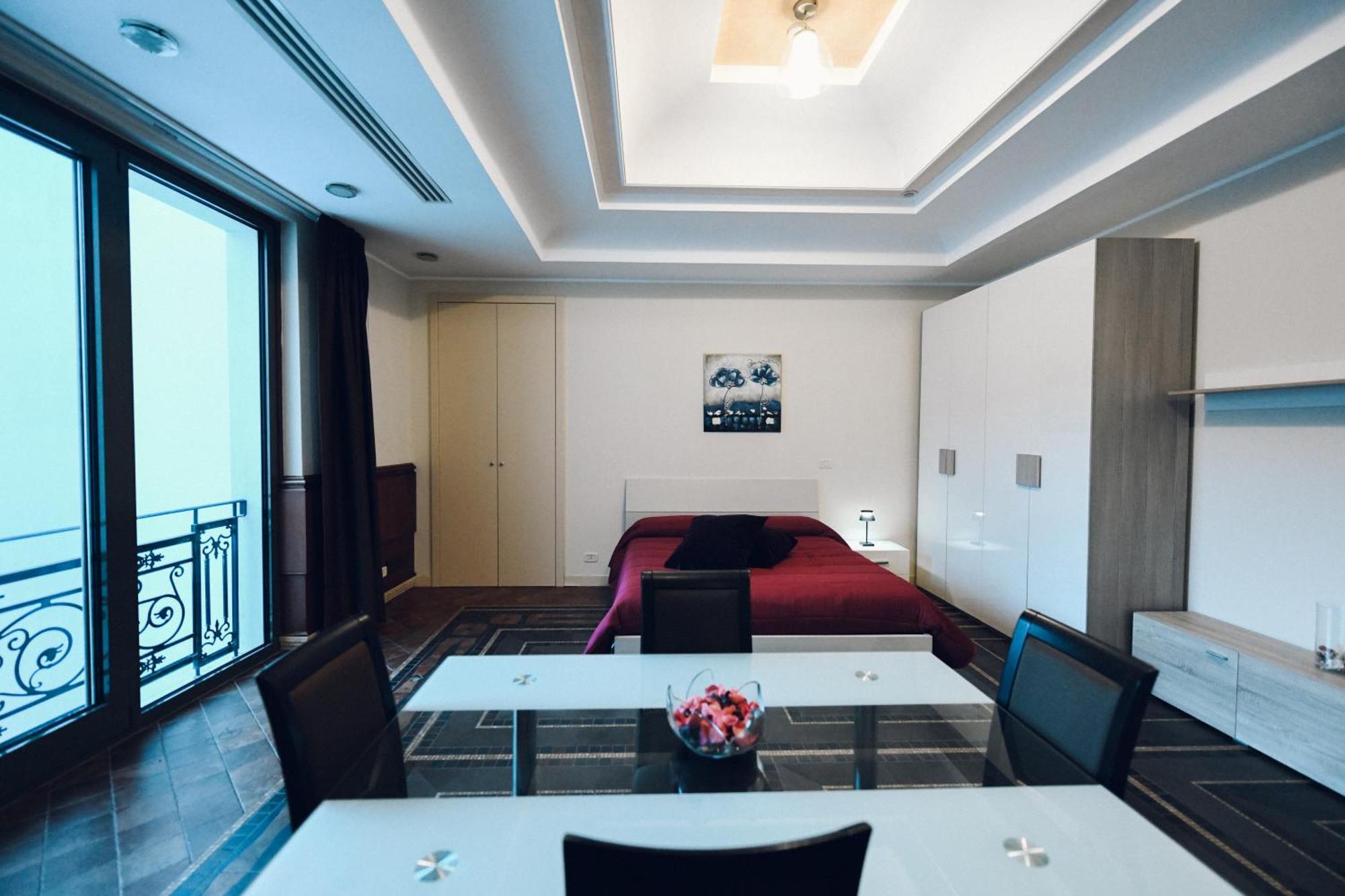 Verso Oriente Brindisi Ngoại thất bức ảnh